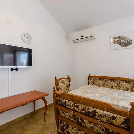 Preiswertes Nur 100 Meter Zum Mit Meerblick *