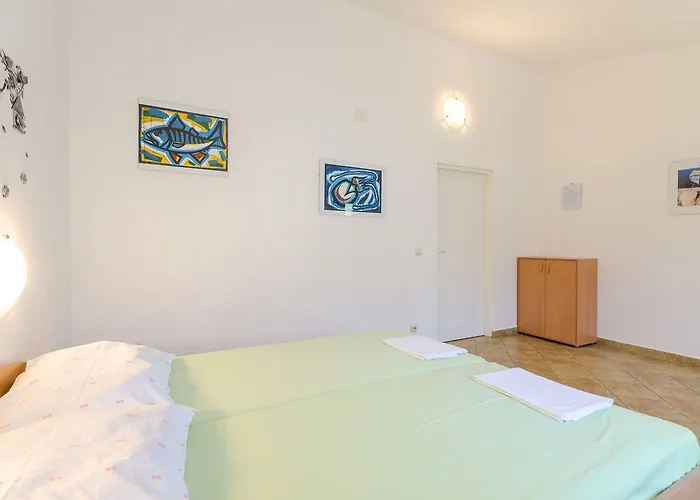 Preiswertes Nur 100 Meter Zum Mit Meerblick Daire